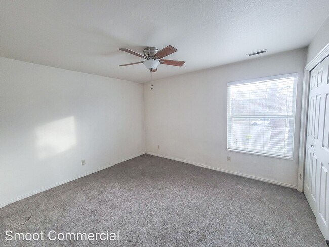 Building Photo - 2 br, 1 bath House - 166 West 200 North #1
