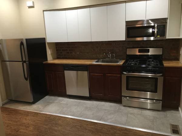 Building Photo - 4619 Locust St