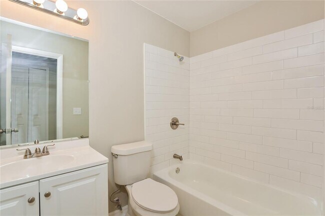 Building Photo - 2714 Waco Dr E