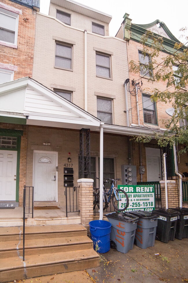 Building Photo - 4317 Sansom St