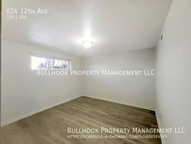 Building Photo - 624 12th Ave