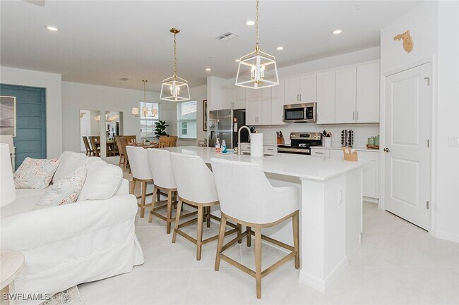 Primary Photo - 6052 Ellerston Wy