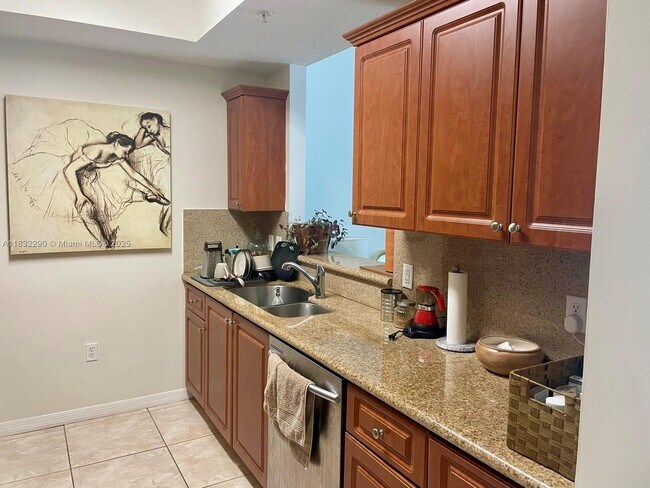 Building Photo - 3590 Coral Wy