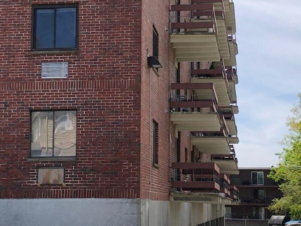 Building Photo - 46 Cochituate Rd