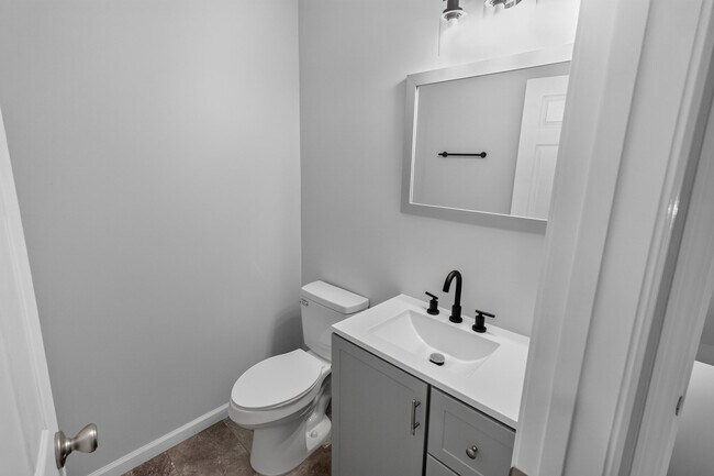 Building Photo - 5316 Godas Cir