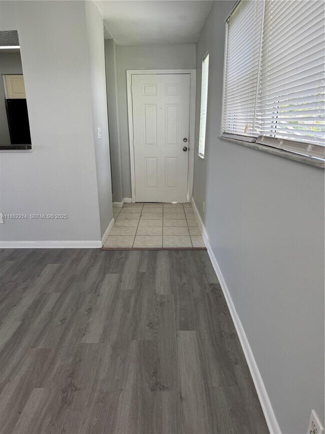 Building Photo - 3405 NW 44th St