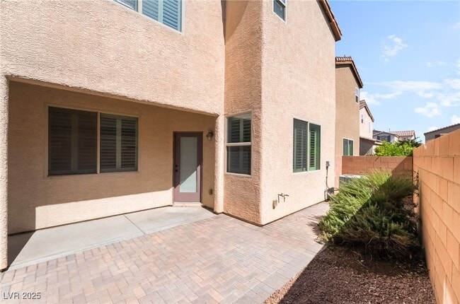 Building Photo - 7607 Peaceful Trellis Dr