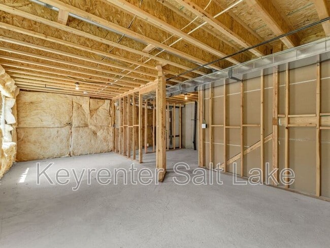 Building Photo - 1290 N 3960 W