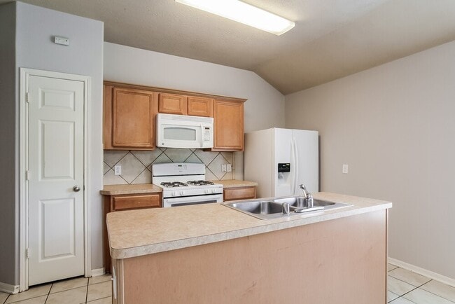 Building Photo - 11303 Northam Dr