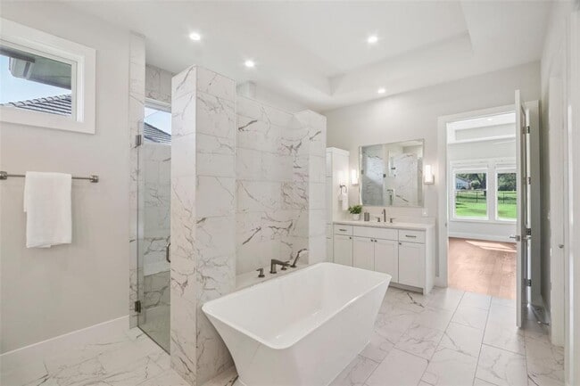 Building Photo - 2404 Sailboat Pass