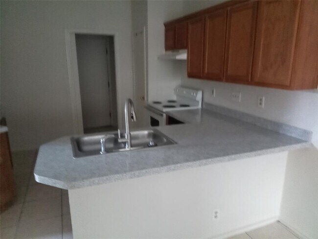 Building Photo - 1227 Armadillo Rd