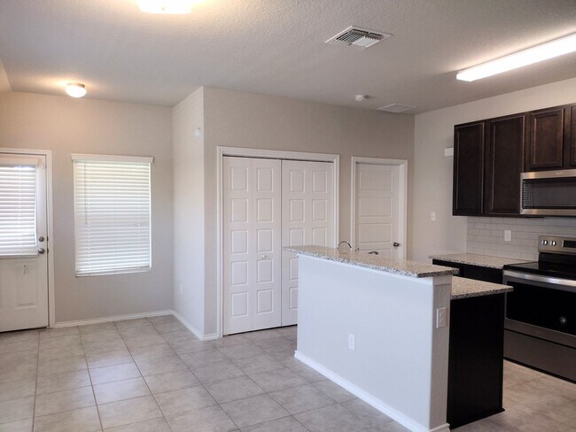 Building Photo - 2024 Cassiopeia Bend