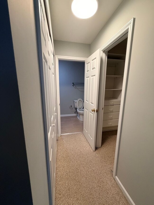 Building Photo - Welcome To the Townes Of Buckwalter