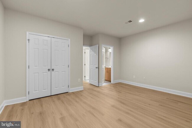 Building Photo - 9724 Centennial Meadows Ln