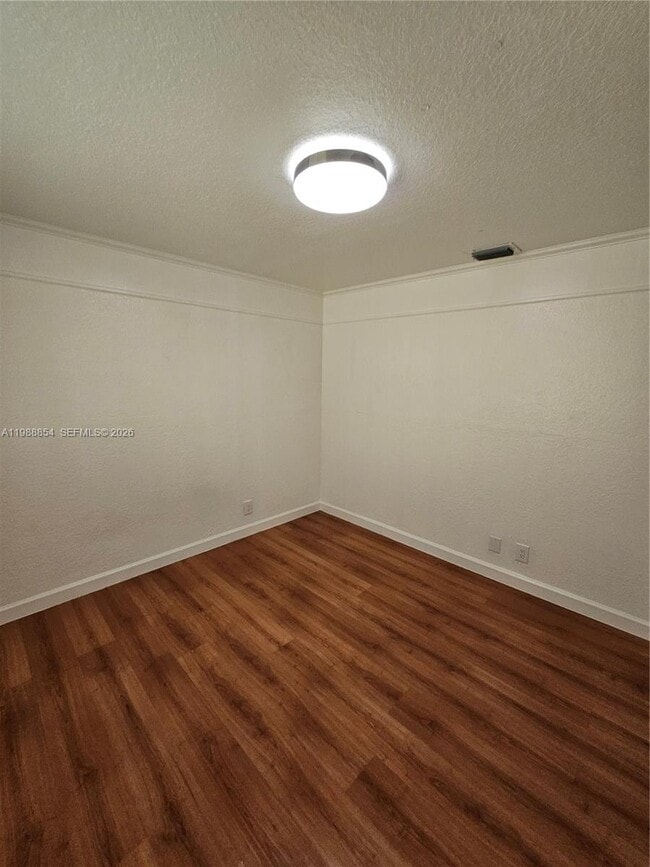 Building Photo - 4279 Greenbriar Ln