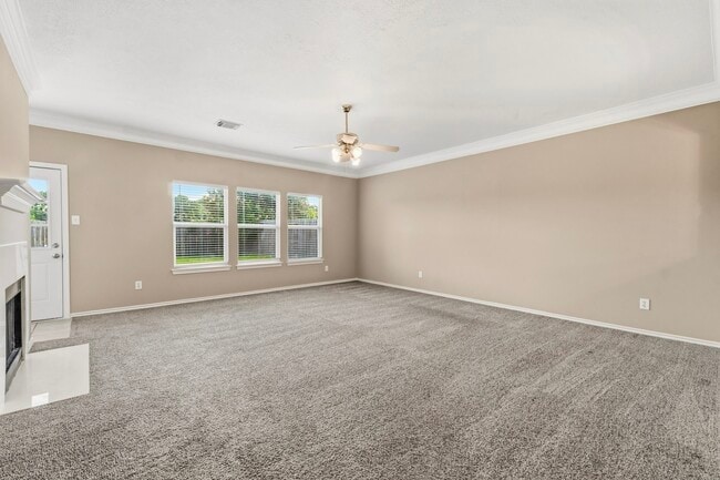 Building Photo - 11822 Green Willow Falls Dr