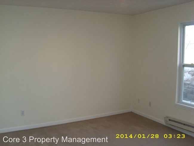 Interior Photo - 1701-1705 RT Dunn Dr