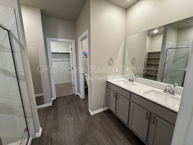 Building Photo - 2748 Alice Dr