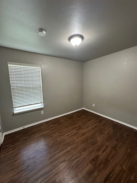 Building Photo - 14601 Moon Daisy Dr
