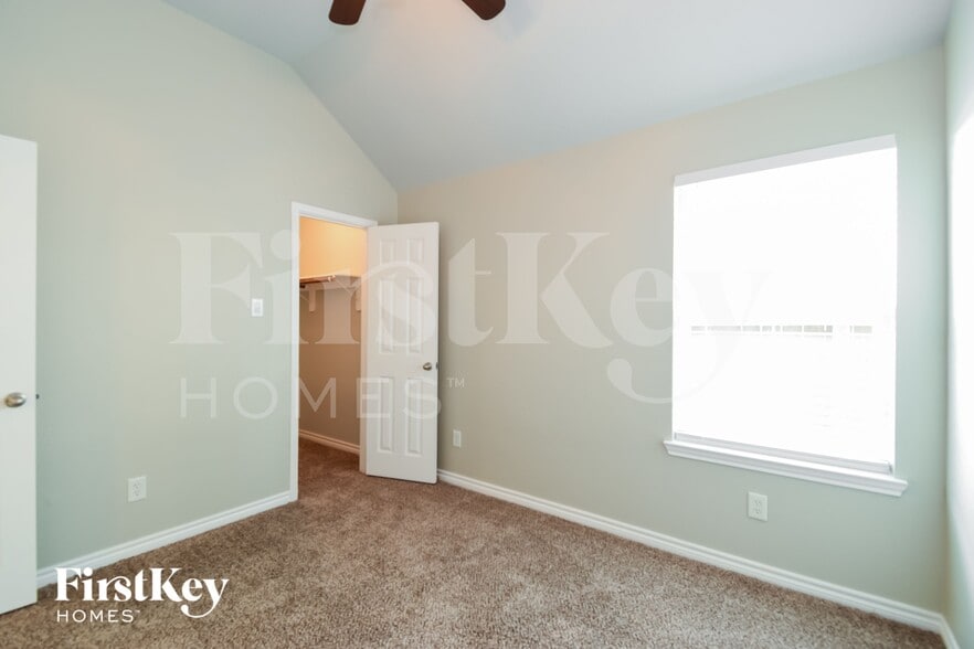 Building Photo - 4814 Emerald Bay Cir