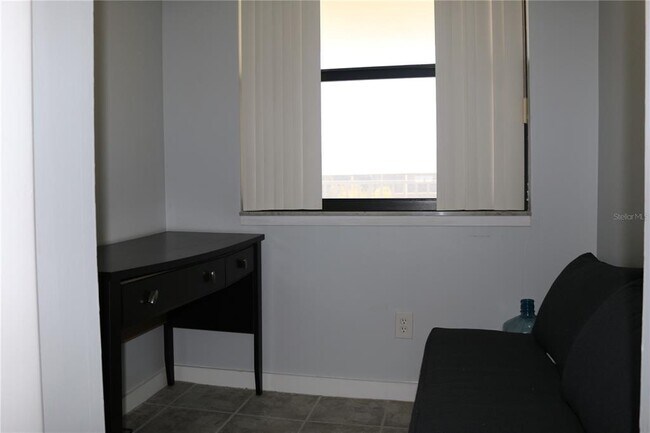 Building Photo - 300 Woodette Dr