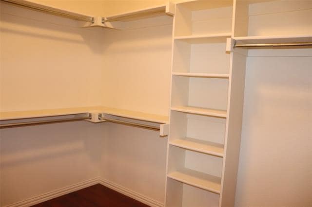 Building Photo - 414 Stonecreek Dr