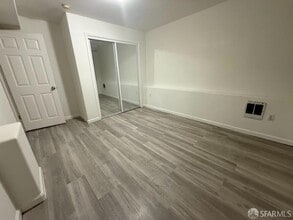 Building Photo - 346 Monticello St