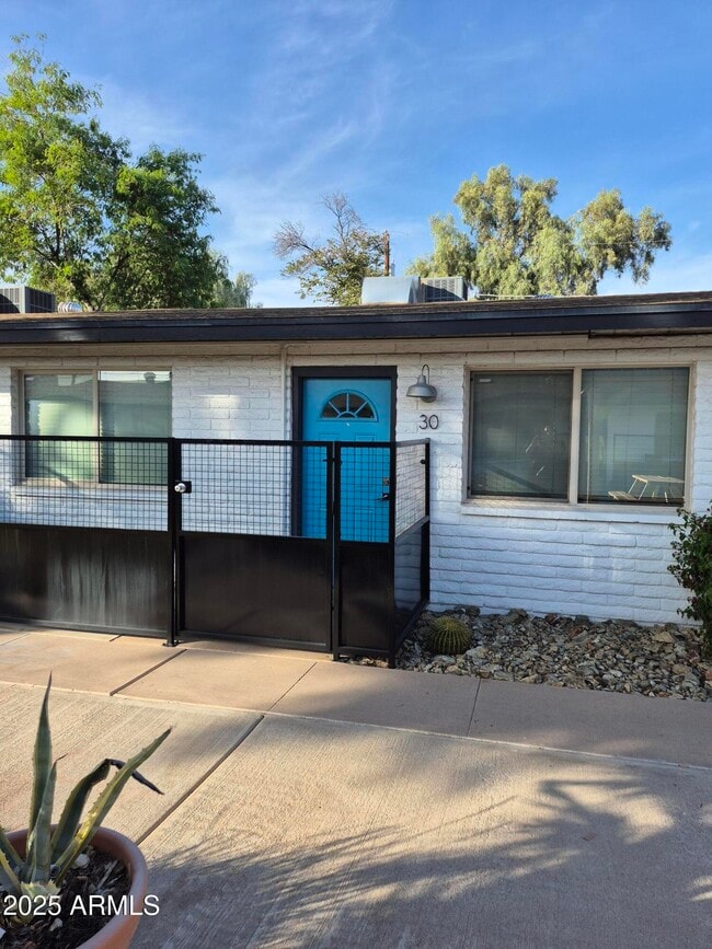 Building Photo - 3445 N 36th St