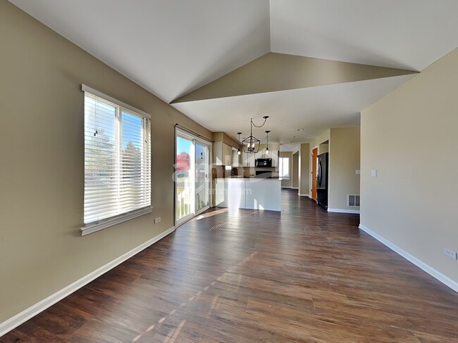 Building Photo - 2735 Lahinch Dr