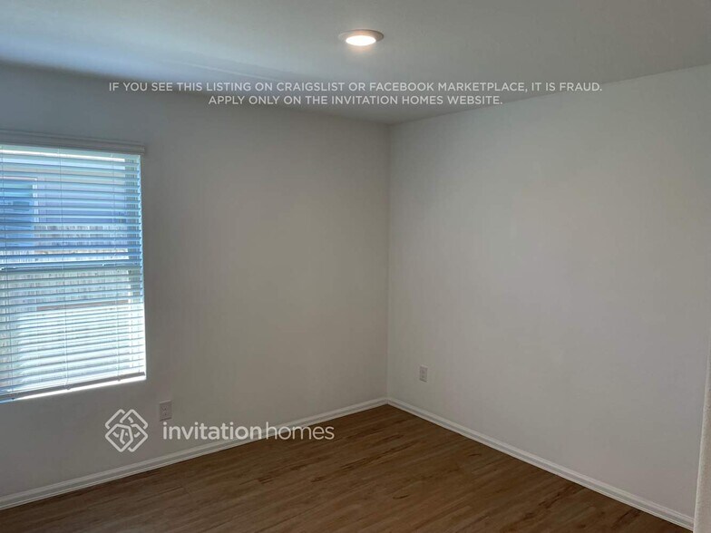 Building Photo - 22296 Stoney Ravine Dr