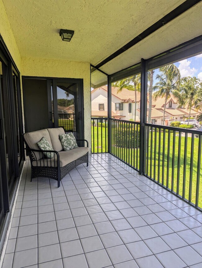 Building Photo - 12676 Shoreline Dr