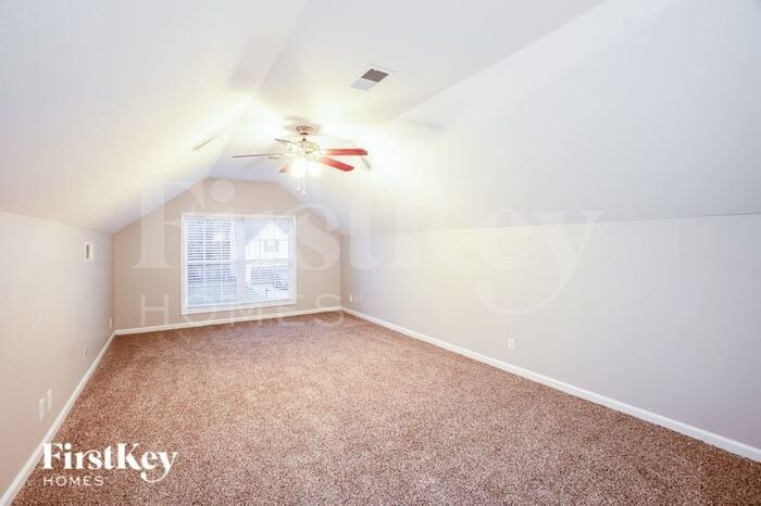 Building Photo - 3748 Naples Ct N