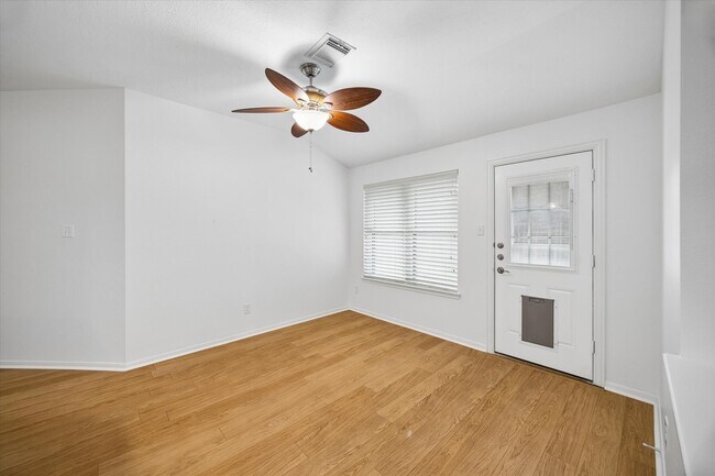 Building Photo - 14718 Cypress Green Dr