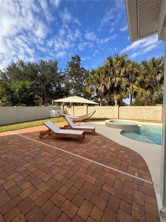 Building Photo - 11737 Verrazano Dr