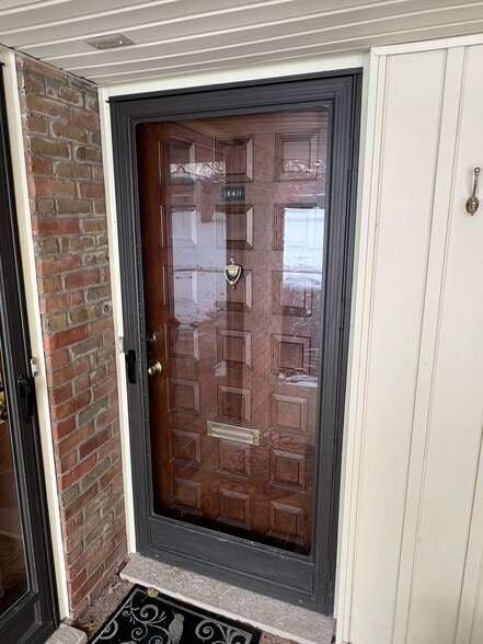 Building Photo - 18411 University Park Dr