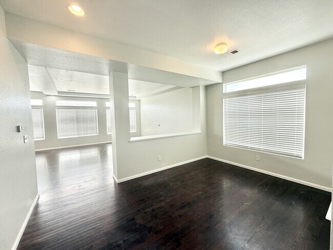 Building Photo - 3403 Yellowwood Ln