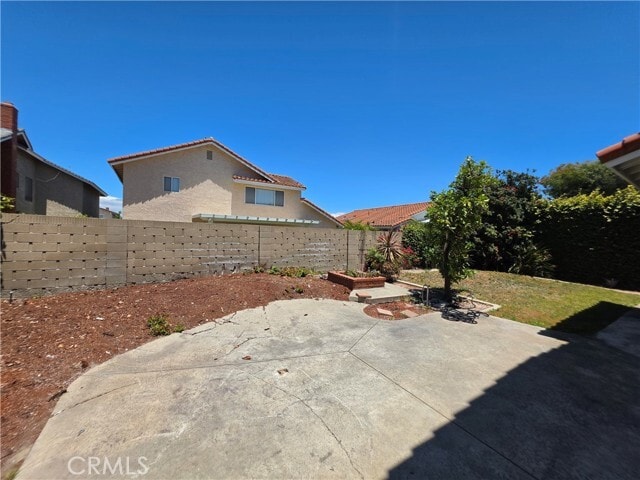 Building Photo - 8831 Sailport Dr