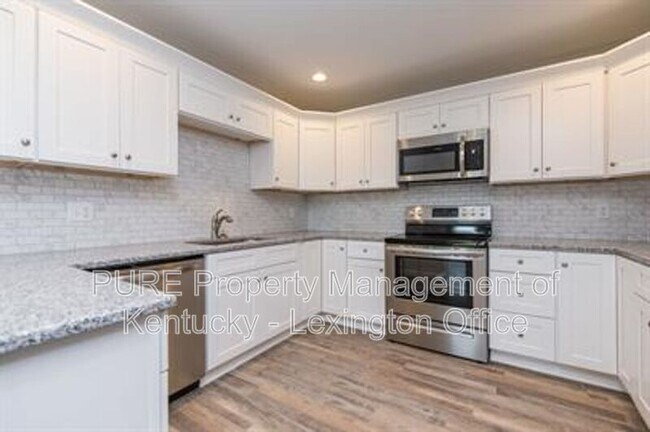 Building Photo - 727 Leeward Ct