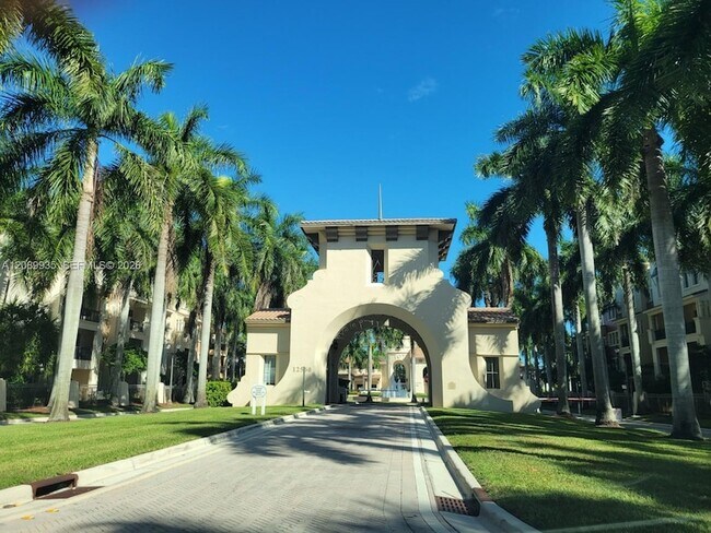 Building Photo - 3020 NW 125th Ave