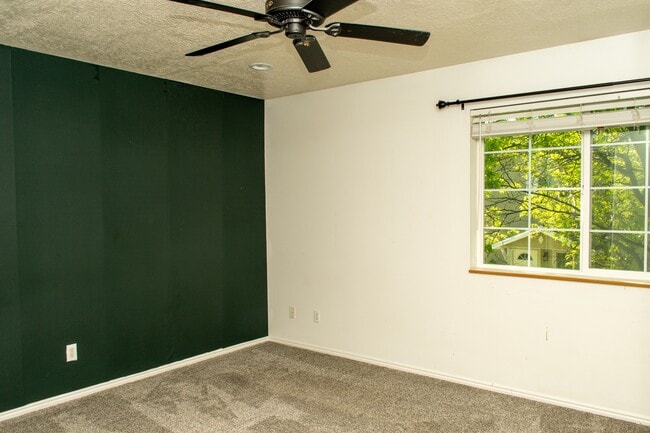 Building Photo - 97 Penhurst Pl