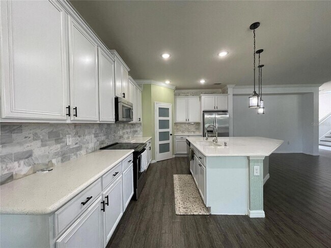 Building Photo - 4501 Baler Trails Dr