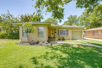 Building Photo - 2920 Ryan Pl Dr