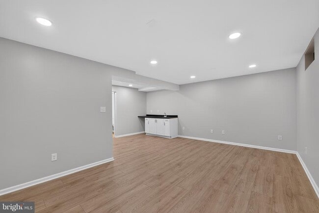 Building Photo - 114 Gentlebrook Rd
