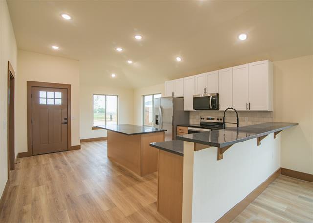 Building Photo - 13561 Bonanza Cir
