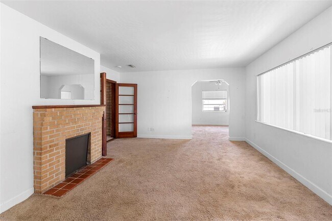 Building Photo - 510 Old Daytona Rd