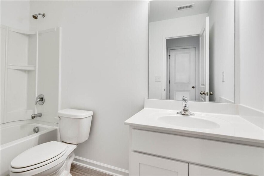 Building Photo - 5820 Flint Ln