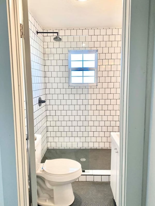 Building Photo - 805 N Broadway St