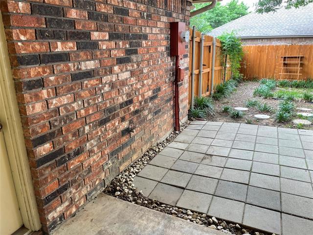 Building Photo - 2705 Cummings Dr