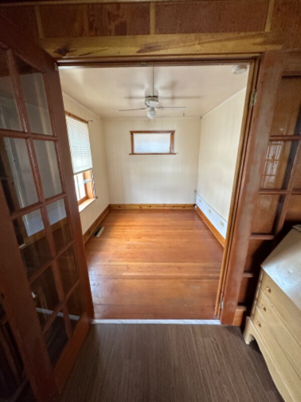 Building Photo - 2 Ottawa St