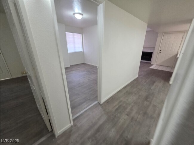 Building Photo - 2725 S Nellis Blvd